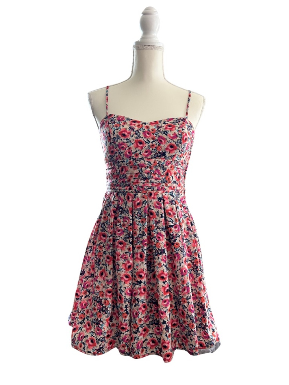 Emerald Sundae Red, Pink, Navy Floral, Adjust Spaghetti-Strap Mini Dress size 3